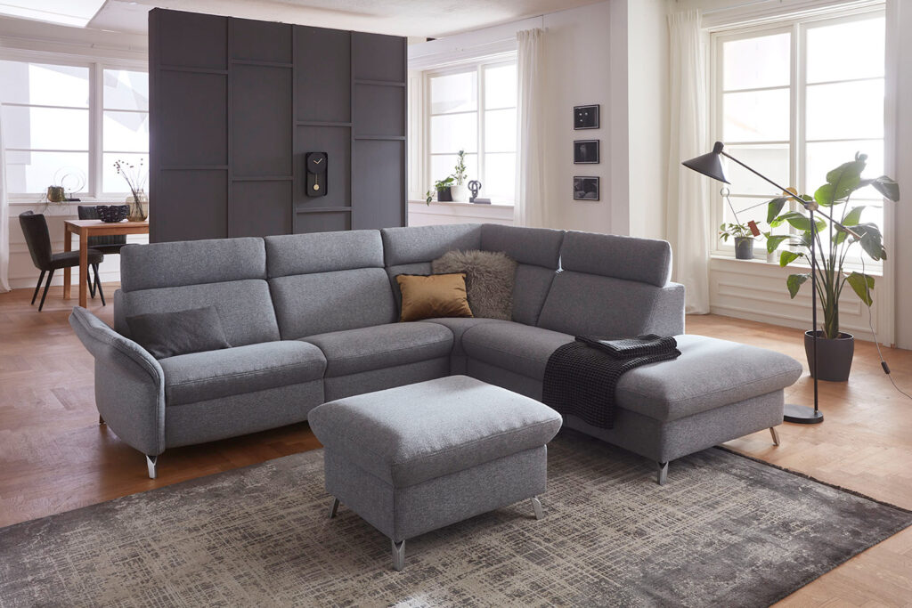 salon ponsaerts meubelen hoeksalon design grijs poef