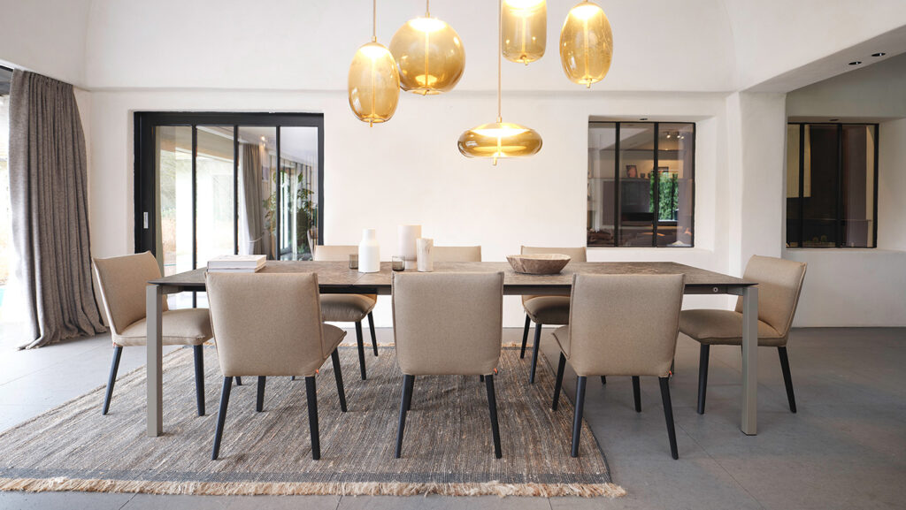 living Ponsaerts Meubelen volledige eetkamer set design stoelen